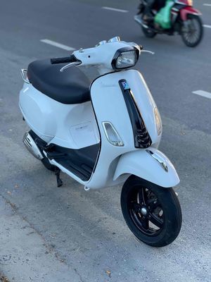 VESPA XL 125 ĐÈN VUNG TRẮNG HỖ TRỢ TRẢ GÓP