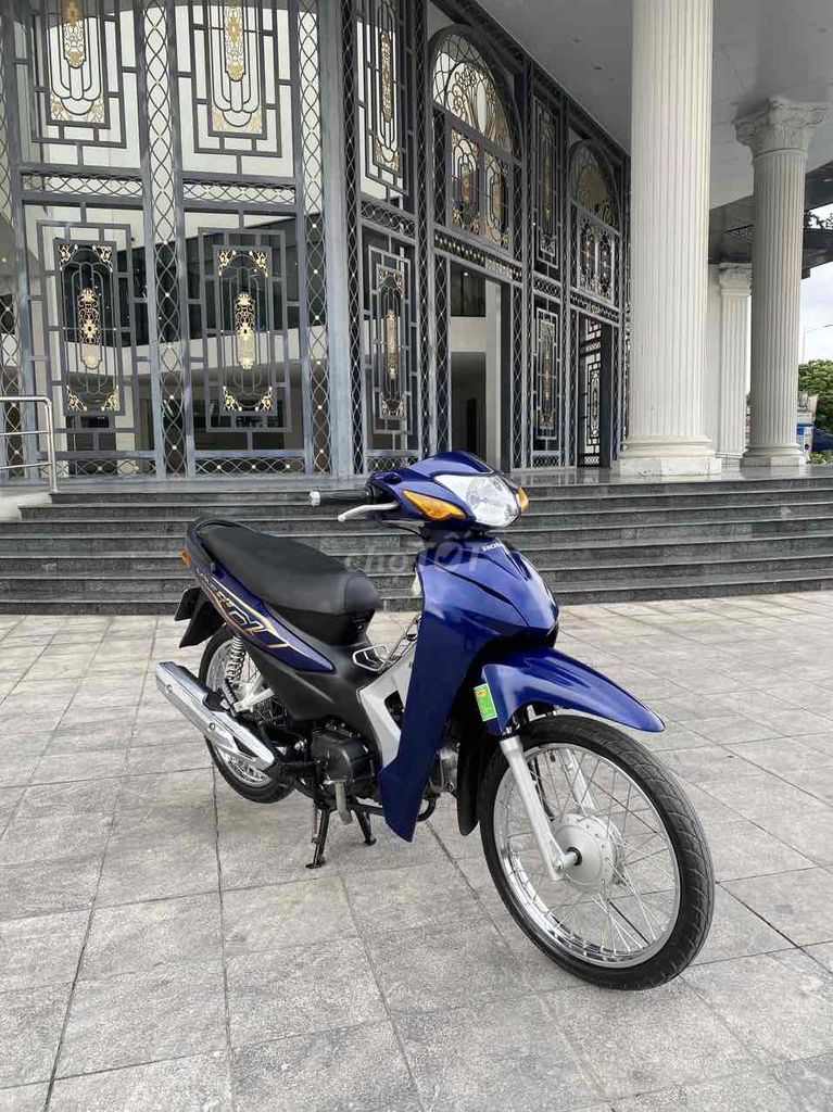 Wave A110 đời 2022 chạy 5000km chính chủ luôn