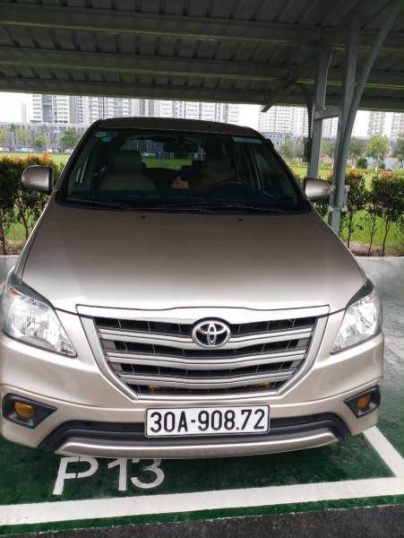 Ban Toyota Innova E 2.0 2015 cu Ha Noi