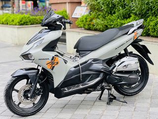 HONDA AIR BLADE 125 XÁM XI MĂNG CHÍNH CHỦ 2024