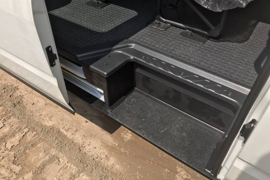 [Ford Ha Thanh] Uu dai gia, giao ngay Ford Transit MID - Tieu chuan 2019