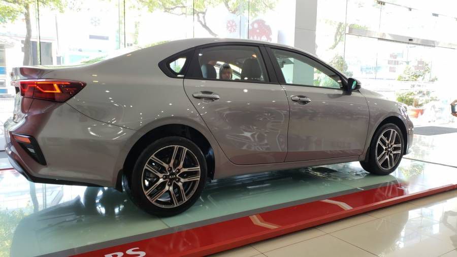 [ALL NEW] HOT HOT KIA CERATO 1.6 MT 2019 - NHAN XE CHI TU 150TR - DONG XE PHAN KHUC C RONG NHAT - HIEN DAI NHAT - LIEN HE HOTLINE KIA BIEN HOA: 0931.276.623