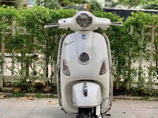 Piaggio Lx125 màu trắng thời trang!