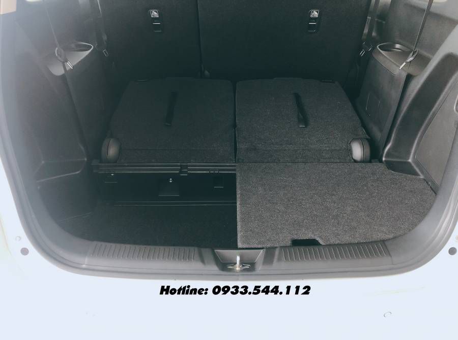 New Ertiga xe nhap khau gia hap dan