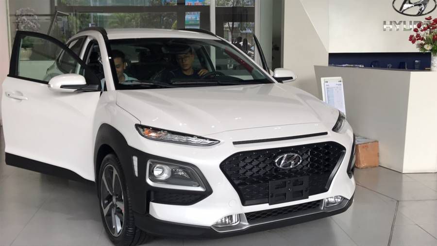 Hyundai Kona 2019 Da Nang, Co san giao ngay, Goi qua tang hap dan, Ho tro Grab - Vay 80% gia tri xe. Lien he: 0905.59.89.59