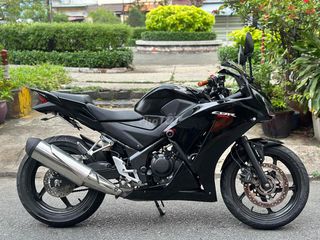 Honda cbr300r 2017 abs . 1 chủ odo 7k3 bstp