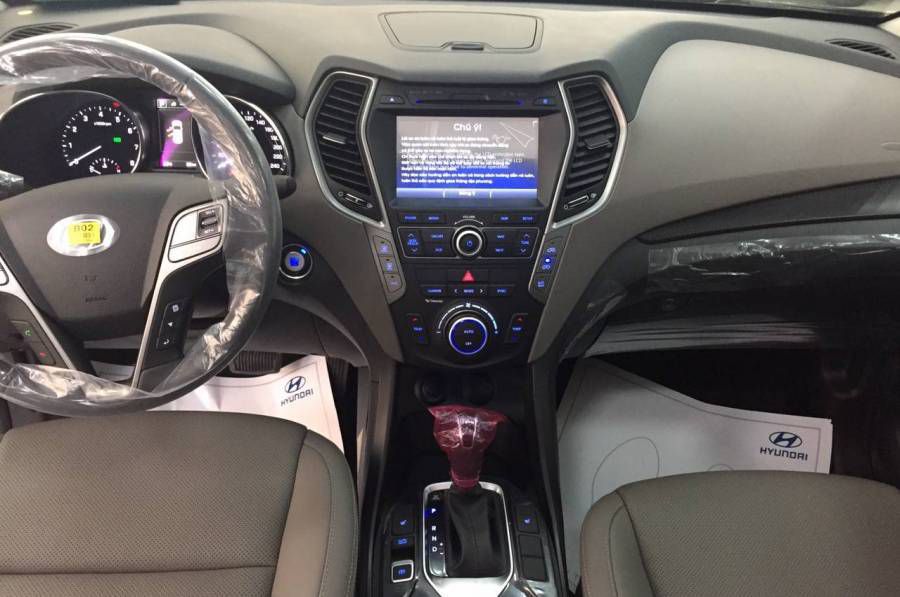 Hyundai Santafe XANG TC 2019 Gia cuc uu dai cho 10 khach hang goi som nhat