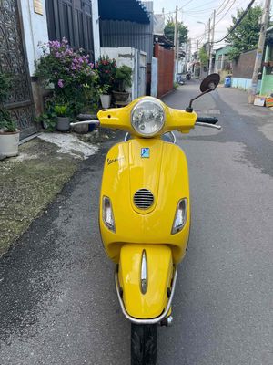 Bán vespa cực đẹp mới, chính chủ