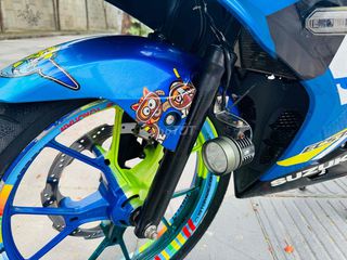 Suzuki Gsx R150 SmartKey- xe đã độ body to khủng