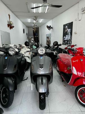 Vespa GTS S 2O19 iget Abs xám Lambo mới 98%