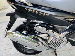 Honda Air blade 125 Fi Đen Nhám Siêu Lướt 2022