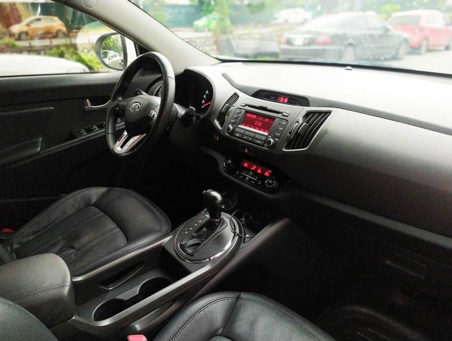 Ban Kia Sportage 2.0AT 2012 cu Ha Noi