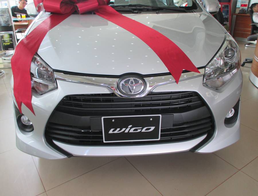 Ban Toyota Wigo 1.2AT 2019 moi Ho Chi Minh Chi can 115tr nhan xe ngay, Co du mau xe giao ngay toan quoc.