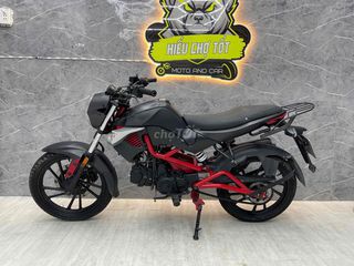 Kymco pipe biển SG xe cứng cáp. Máy cọp