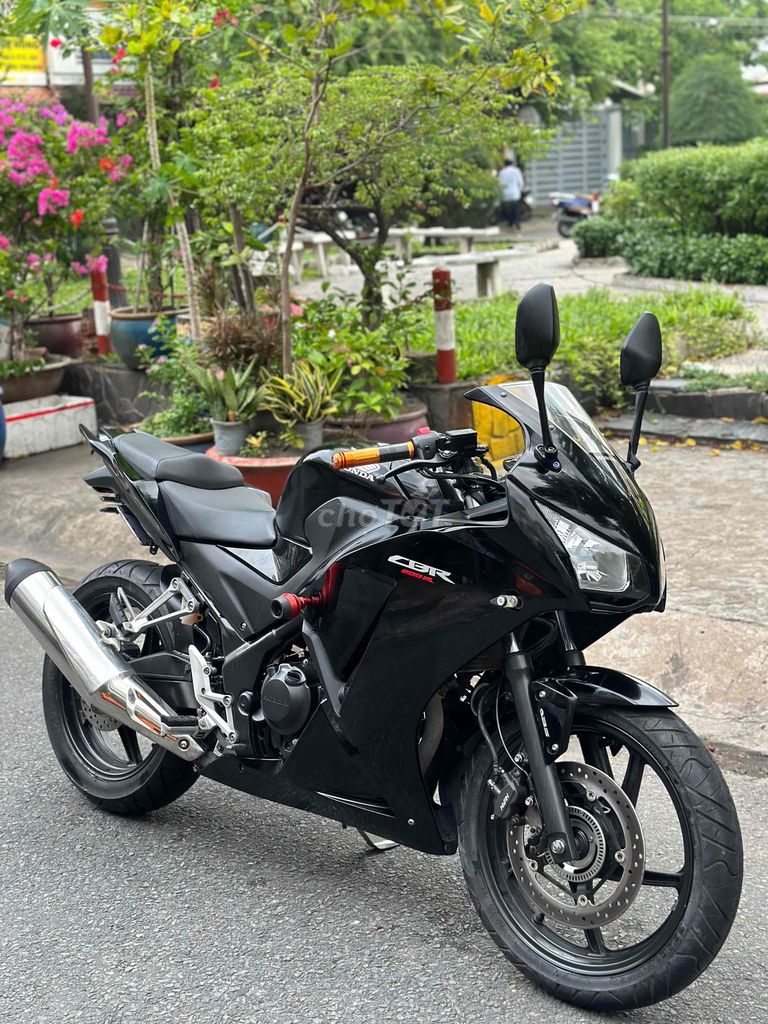 Honda cbr300r 2017 abs . 1 chủ odo 7k3 bstp