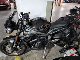 Triumph Street Triple RS2022 CarbonBlack rất mới