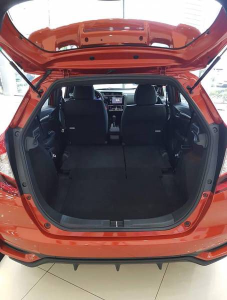 Ban Honda Jazz RS 2019 New 100% - Nhap Thai Lan - Ho Tro vay 90% / Honda o To Binh Duong