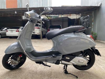 Vespa xám đèn led phanh abs chính chủ bán