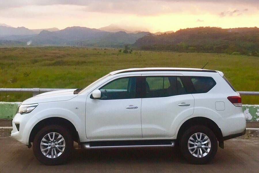 NISSAN TERRA S 2019 GIAM TIEN MAT QUA TANG 100TR