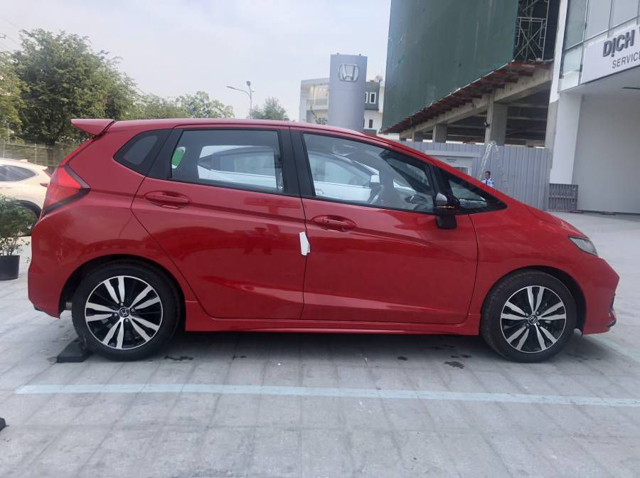 Honda Jazz RS giam ngay 100tr Co Hoi Cuc Tot So Huu Xe