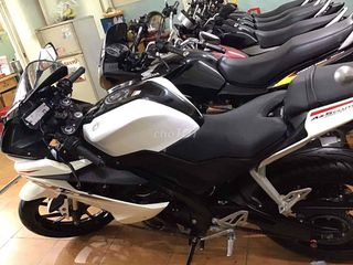 YAMAHA   R15 V3 150.ĐK 2024.ODO 9K.CỰC ĐẸP.ZIN100%