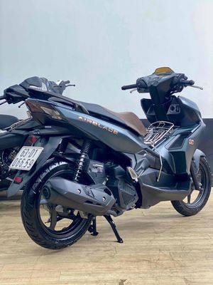 e cần bán honda airblade 150 ABS đời 2020