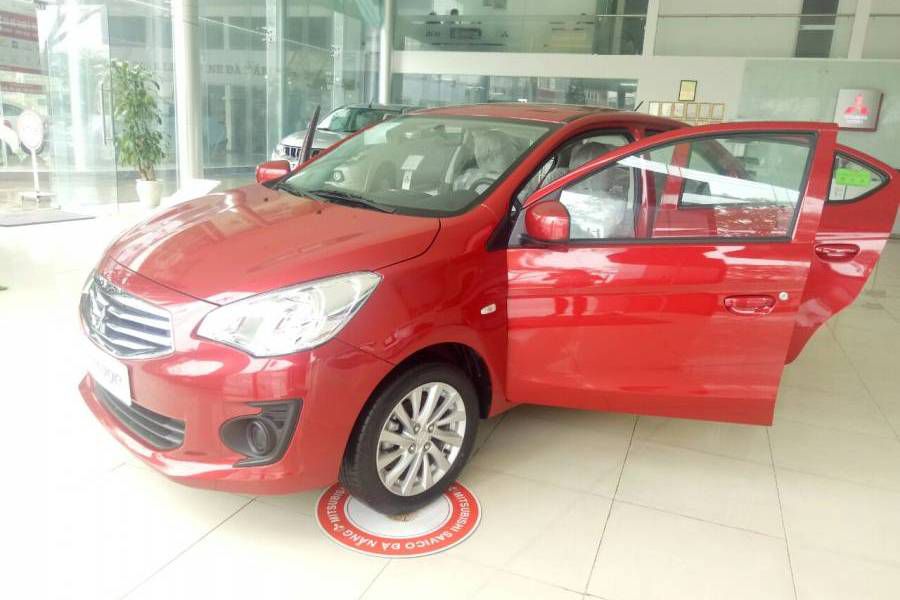 Giam gia manh thang 5 den 20 trieu voi Mitsubishi Attrage , LH : 0974 064 605