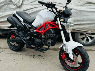 Ducati minii xe đẹp, Màu trắng tinh khôi chất