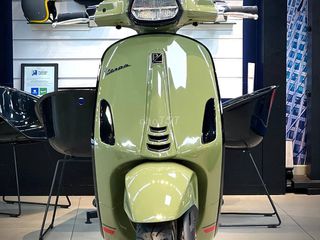 VESPA SPRINT S 150 ABS KÈM QUÀ TẶNG ĐỘC QUYỀN