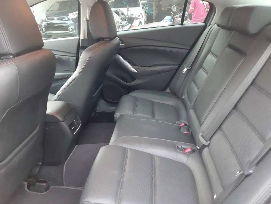 Ban Mazda 6 2.0AT 2016 cu Ha Noi