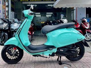 Piaggio Vespa Sprint 2022 ABS Oder 9000km, GÓP