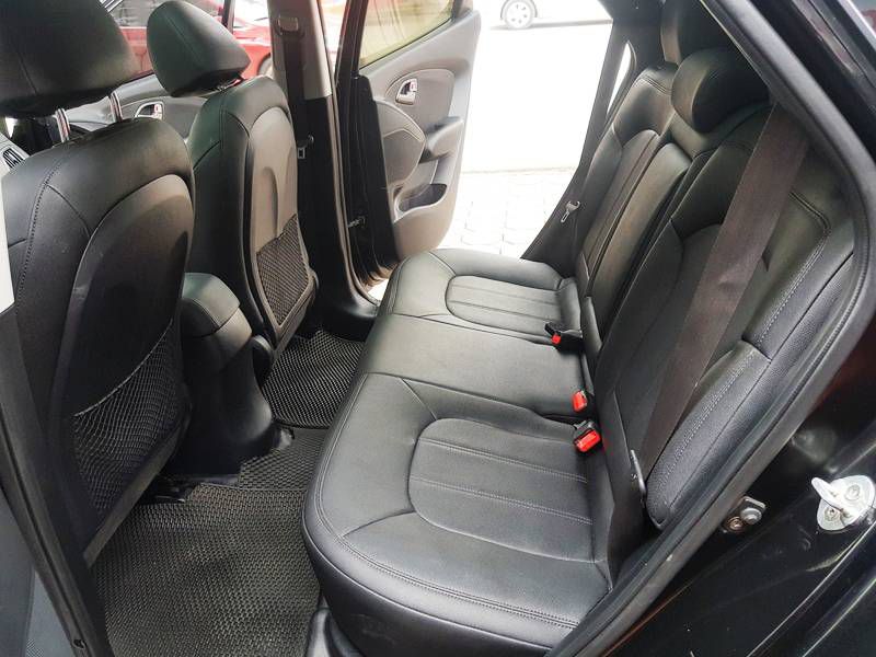 Ban Hyundai Tucson 4WD 2011 cu Ha Noi
