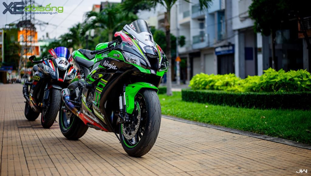 Kawasaki ZX10R 2018 độ phong cách WSBK tại Sài Gòn ảnh 15