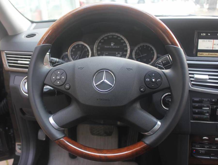 Ban Mercedes-Benz E300 E300 2009 cu Ha Noi