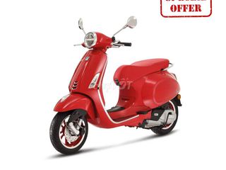 VESPA PRIMAVERA 125 RED CÙNG QUÀ TẶNG ĐỘC ĐÁO