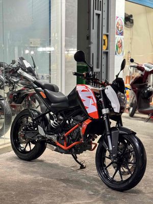 Cần bán KTM Duke 125 2016 ABS Biển SG 9 chủ