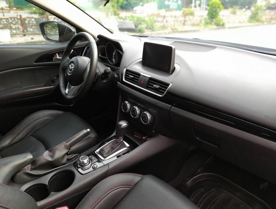 Ban Mazda 3 Sedan 1.5AT 2016 - Xanh den
