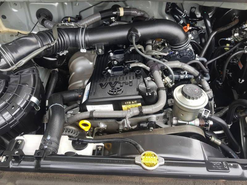 Ban Toyota Innova 2.0AT 2016 cu Ha Noi