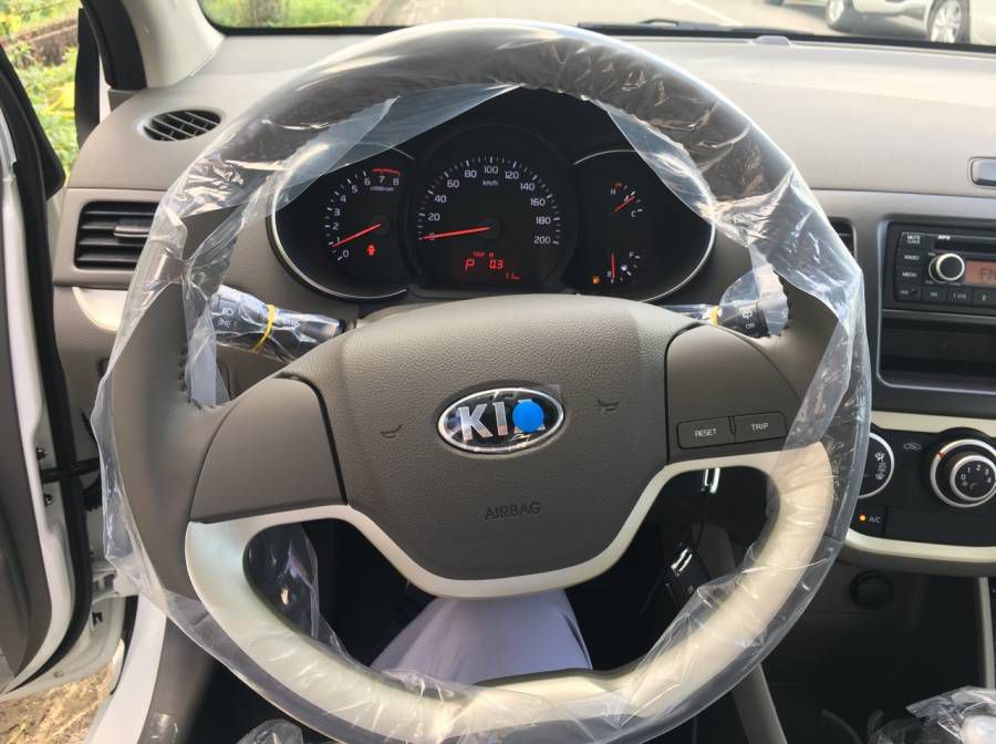 Kia Morning 2019- uu dai cuc khung thang 6 - ho tro tra gop 90% - goi ngay: 0938.805.067