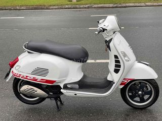 VESPA GTS 3VIE XE ĐẸP HỖ TRỢ TRẢ GÓP NỢ XẤU