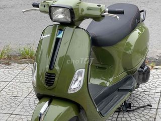 VESPA 3VIE ĐÈN VUNG XANH BƠ HỖ TRỢ TRẢ GÓP NỢ XẤU