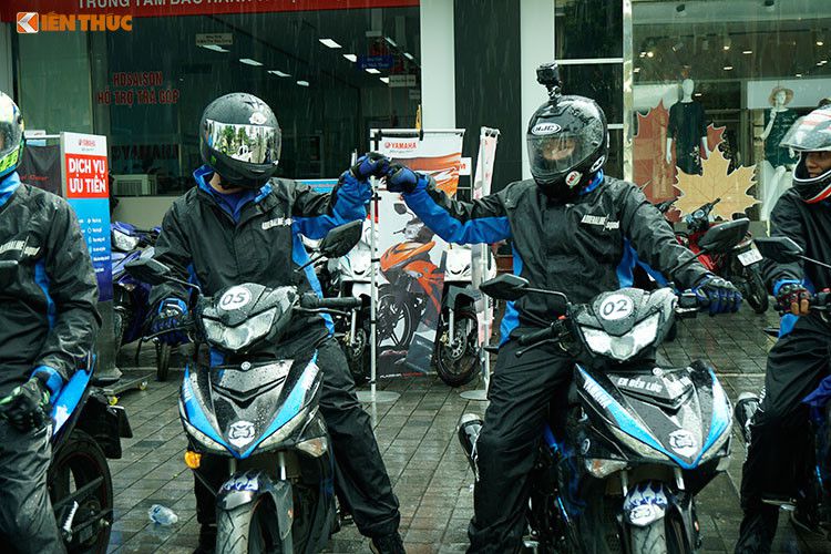 Dan xe may Yamaha Exciter 2019 phuot Sai Gon - Ha Giang-Hinh-3