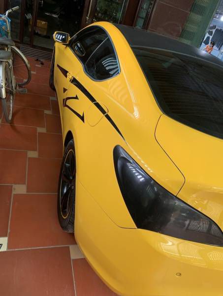 Ban Hyundai Ginesis - cao cap cu Bac Ninh