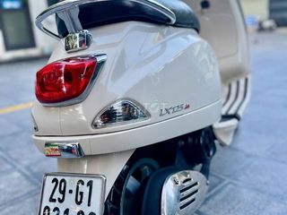 Vespa LX 2011  ie nâu trà sữa cực đẹp biển HN