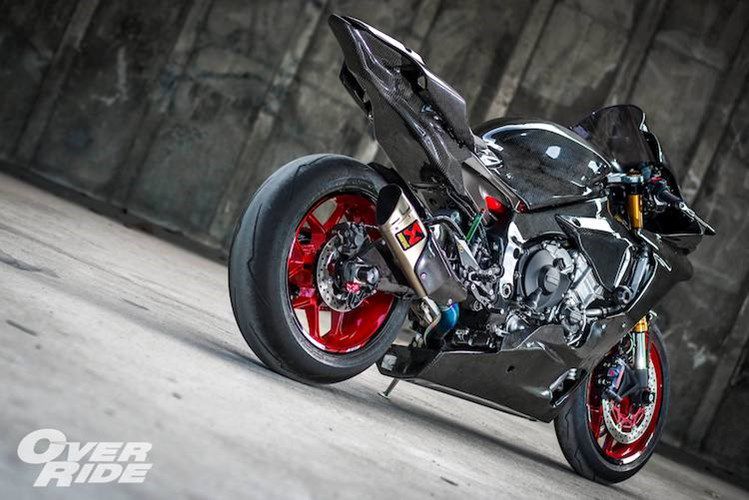 Sieu moto Yamaha R1 2015 do full carbon “sieu khung”-Hinh-5