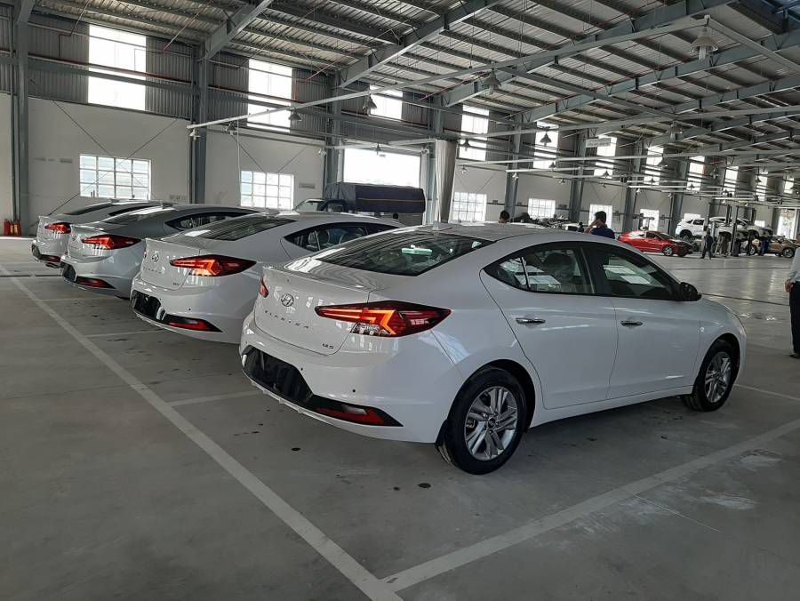 Hyundai Elantra 2019 Da Nang, Co san giao ngay, Tang 10 trieu phu kien, Ho tro Grab - Vay 80% gia tri xe. Lien he: 0905.59.89.59