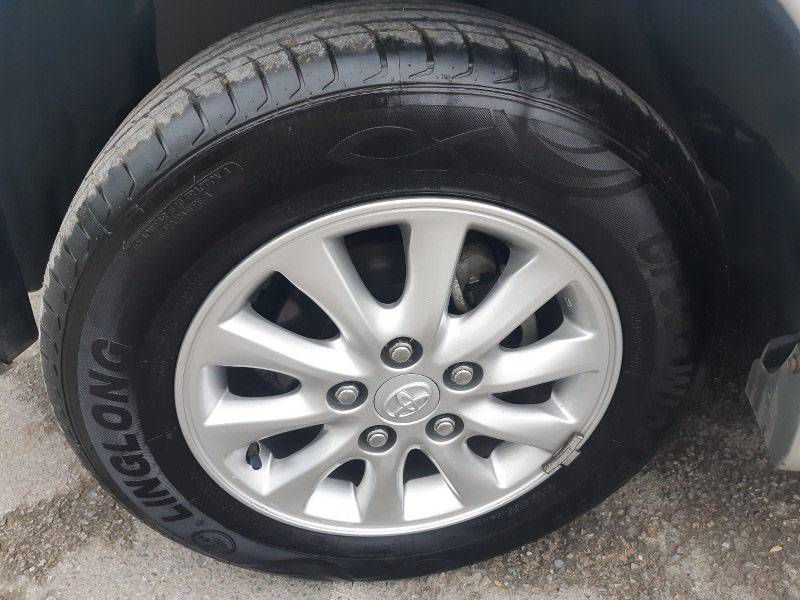 Ban Toyota Innova 2.0G 2013