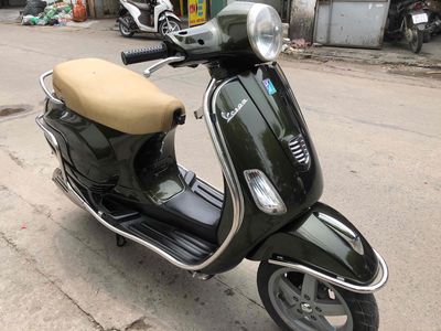 2015 Vespa lx 125 ie