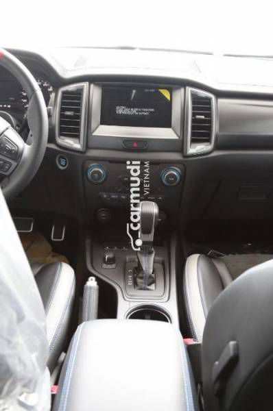 Ban Ford Ranger Wildtrak 2.0 Biturbo 2019 moi, du mau, gia tot, ho tro tra gop