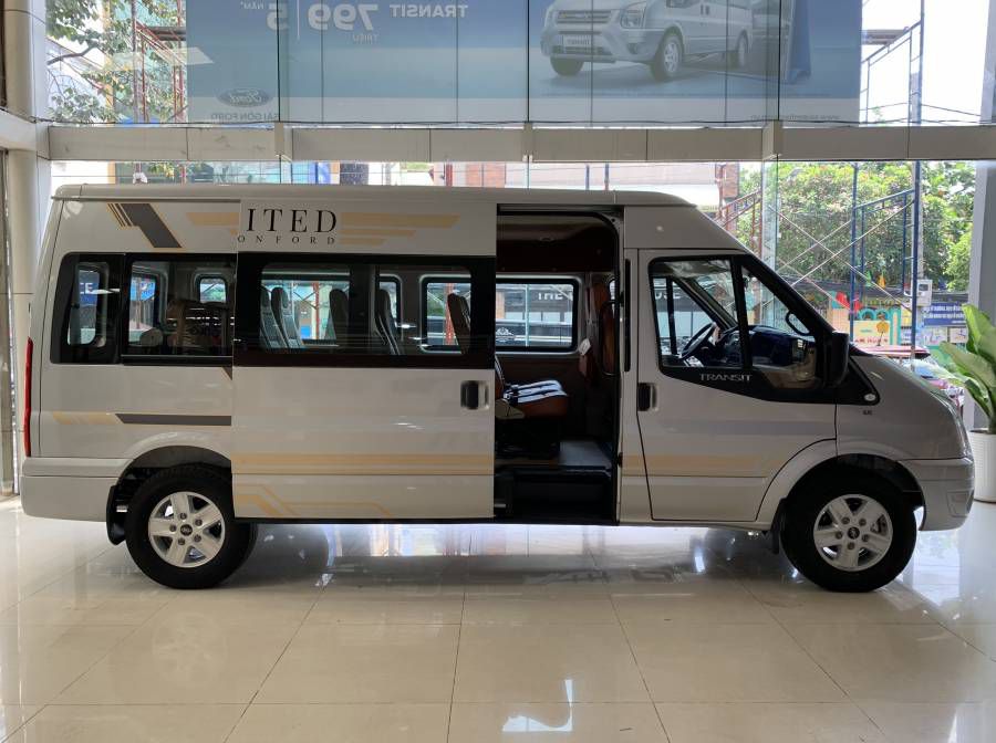 [LH - 0937.200.022] Ford Transit 16 cho, Mam Duc, Kinh Lien, Tang Hop Den, Tran Caro, Ghe da 5D, San Go.